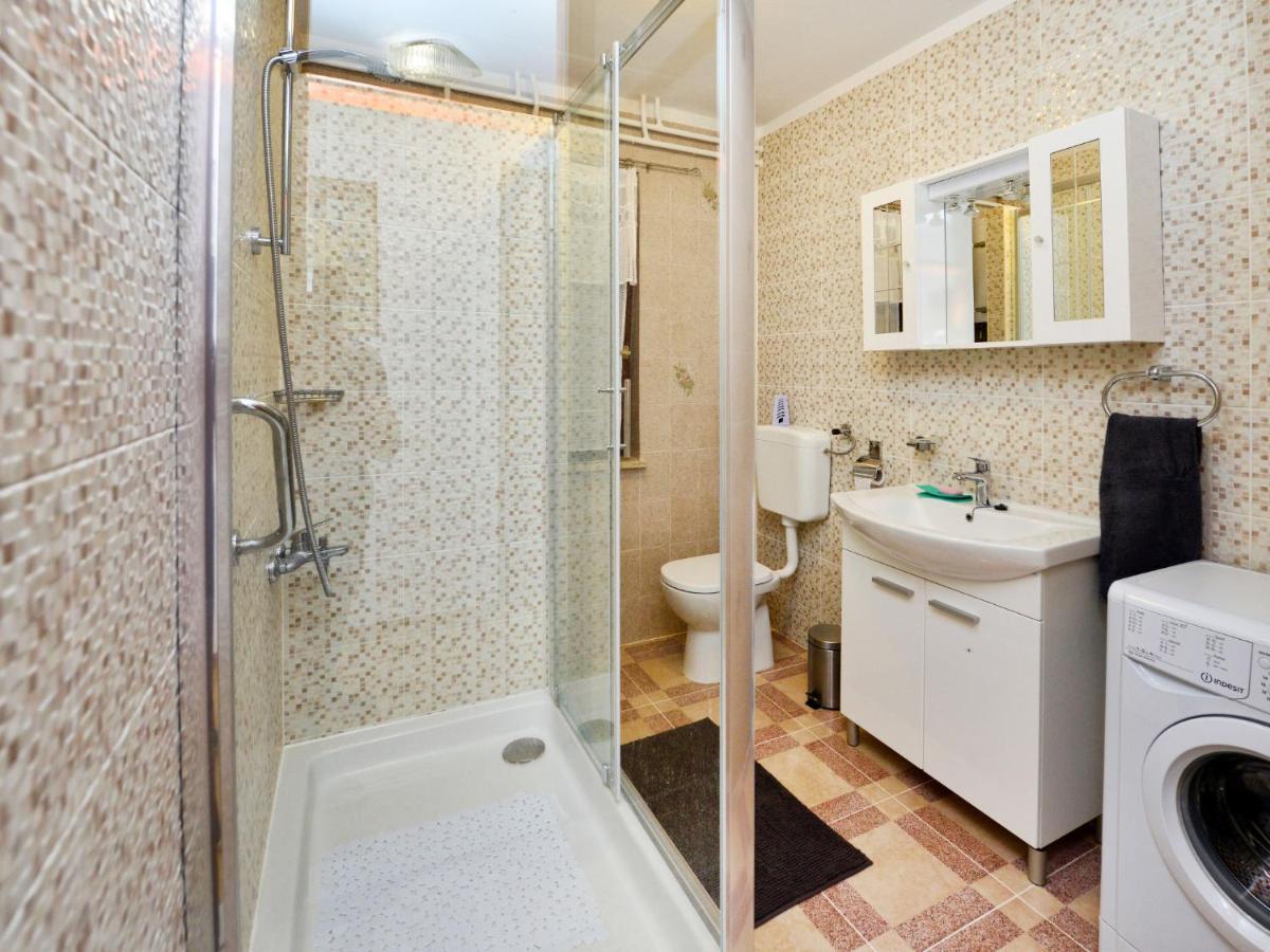 Apartment Kuki - PRC159 Porec Bagian luar foto