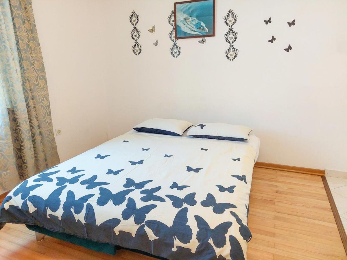Apartment Kuki - PRC159 Porec Bagian luar foto